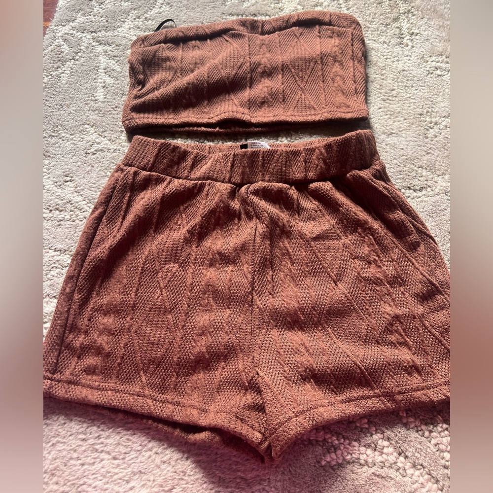 SHEIN Brown Knit 2 Piece Set Bandeau Top Shorts Size Small